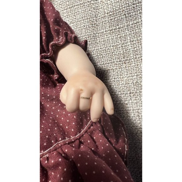 UFDC Convention Souvenir Doll 1987 MARY Porcelain Cloth Body LINDA STEELE - Picture 7 of 8